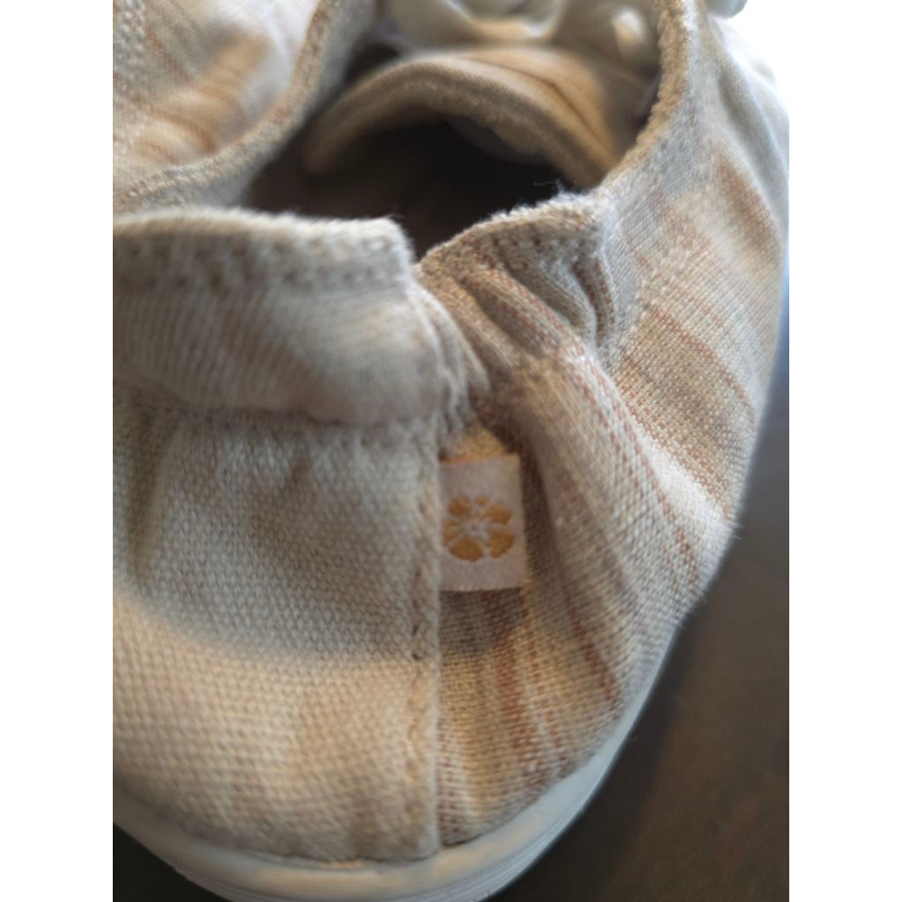 Women's Tommy Bahama Boat Shoe Sneakers Size 9 Beige Brown Ivory Striped Coastal - Picture 8 of 9